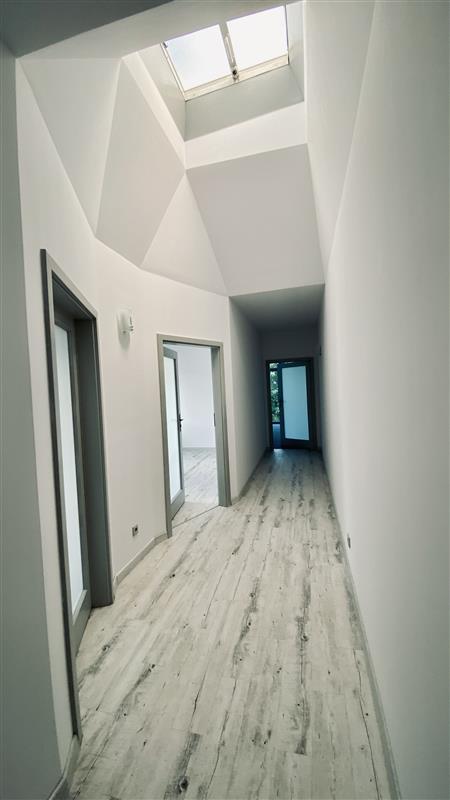 FO0 1 12249982 28 484