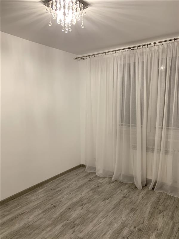 FO0 1 12365533 2 105