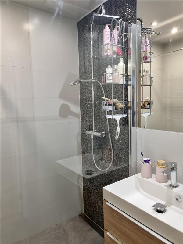 FO0 1 12395408 0 145