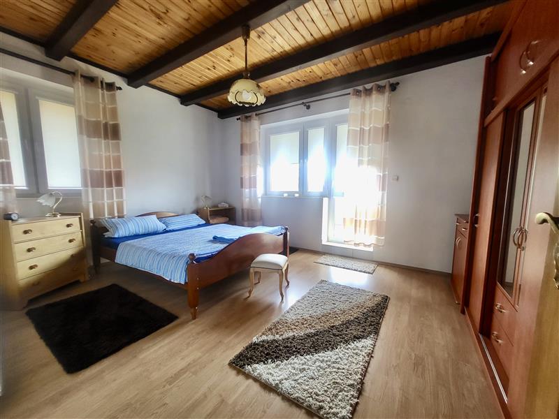 FO0 1 12395428 0 108