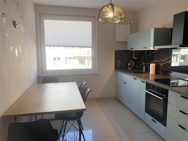 FO0 1 12397008 5 135