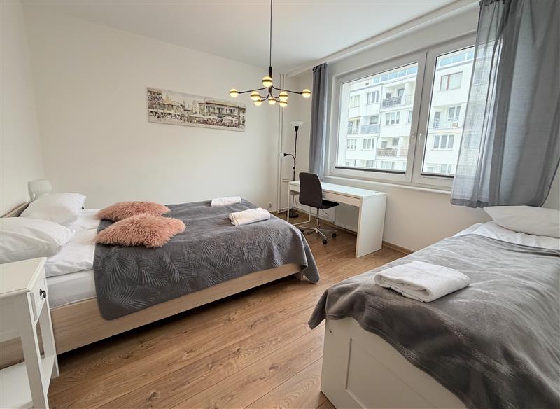 FO0 1 12397028 8 135