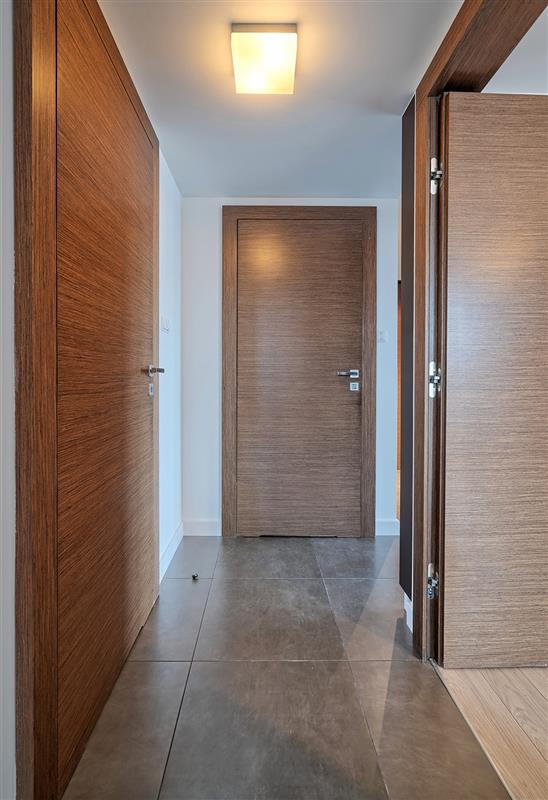 FO0 1 12397045 3 376