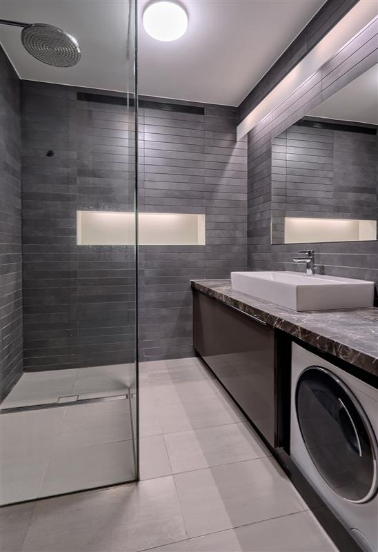 FO0 1 12397046 2 366