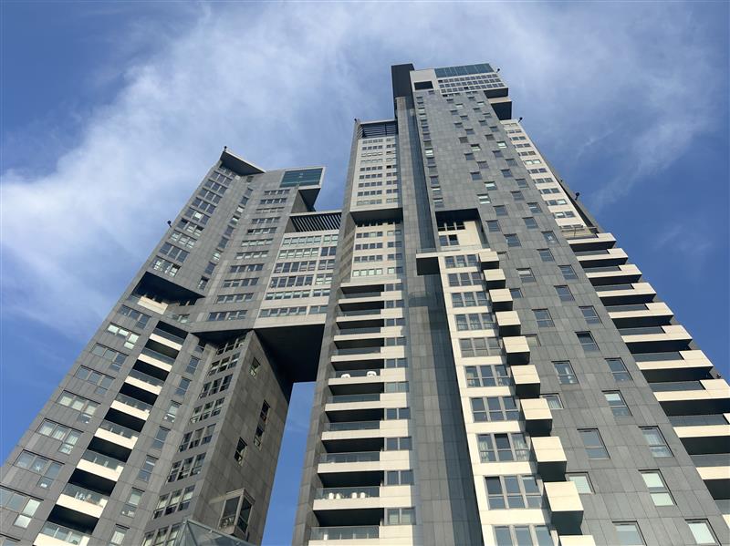 FO0 1 12397053 4 376