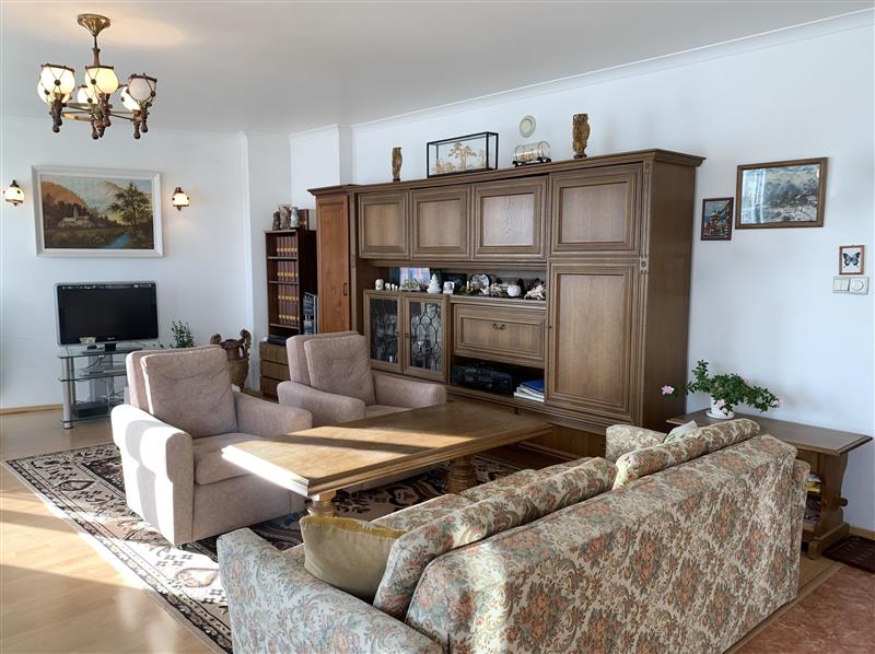 FO0 1 12397079 1 130