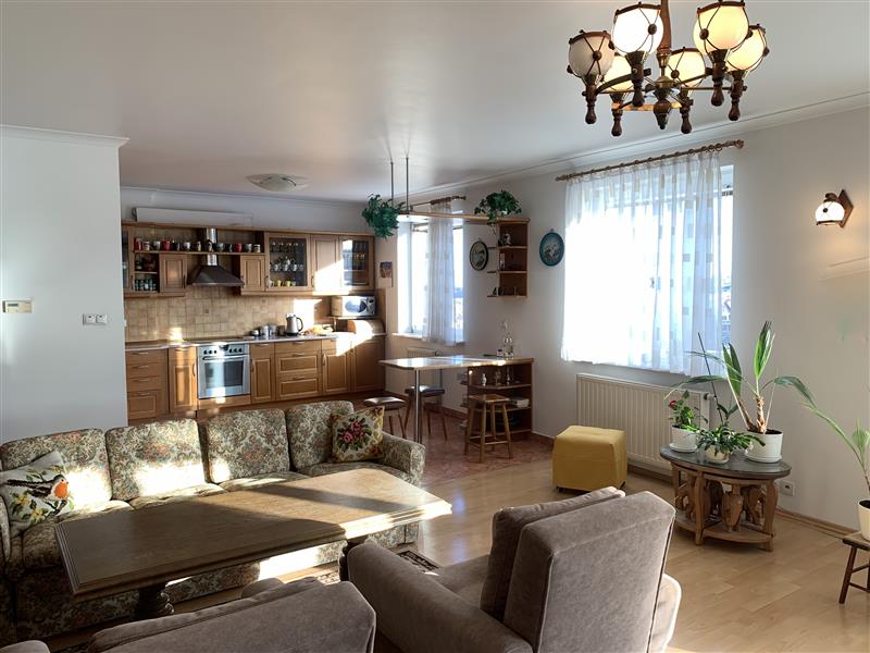 FO0 1 12397081 3 135