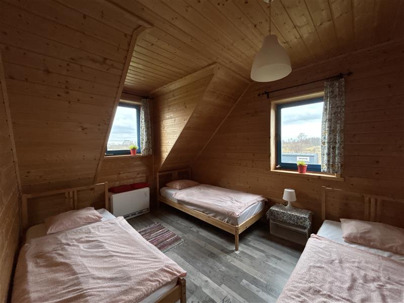 FO0 1 12397485 25 221