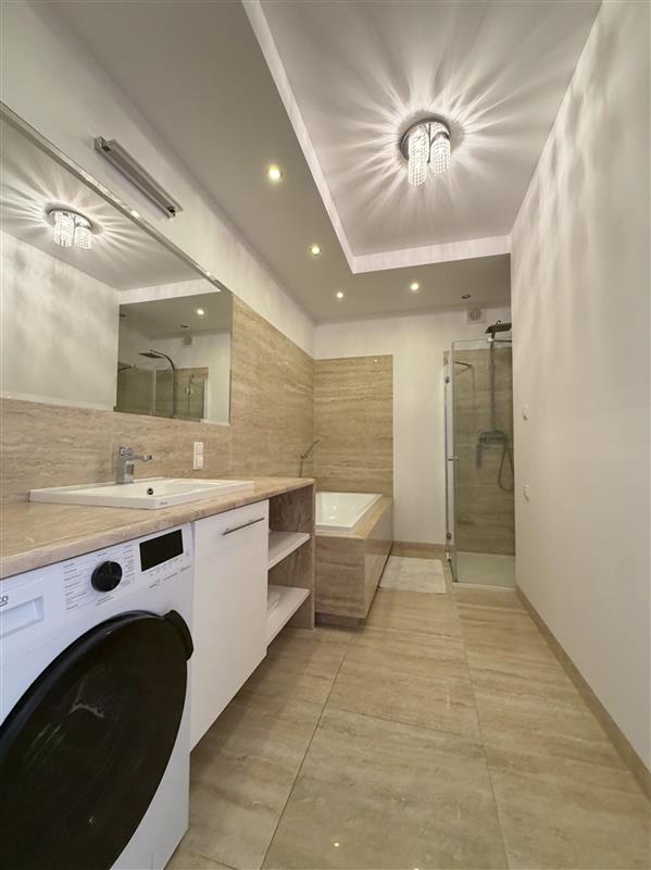 FO0 1 12405376 7 189