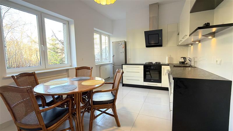 FO0 1 12405379 8 189