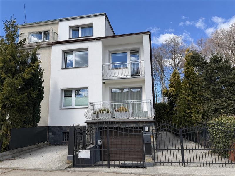 FO0 1 12440890 0 155