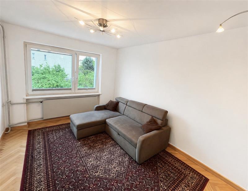 FO0 1 12441296 15 155