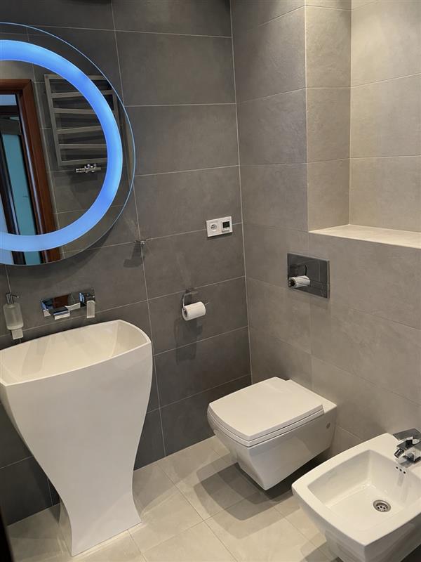 FO0 1 12441308 6 155