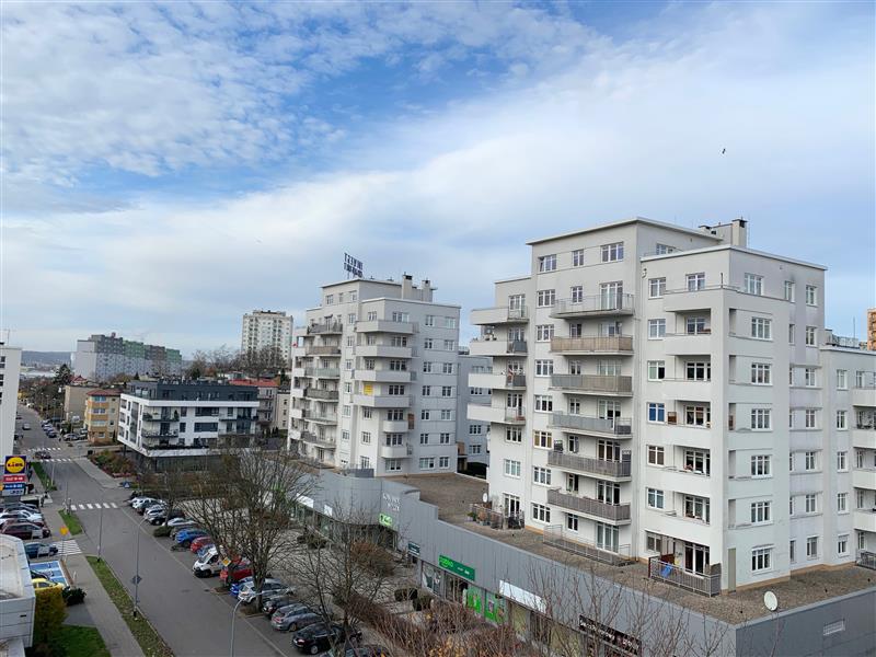 FO0 1 12481932 0 82