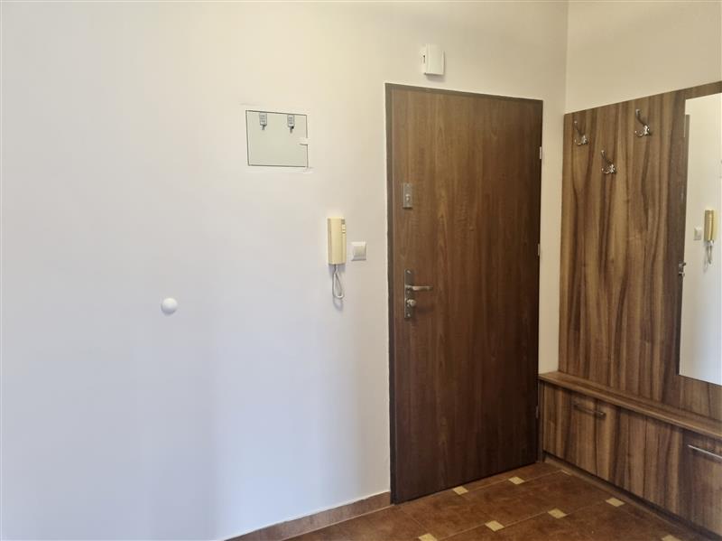FO0 1 12482218 4 87