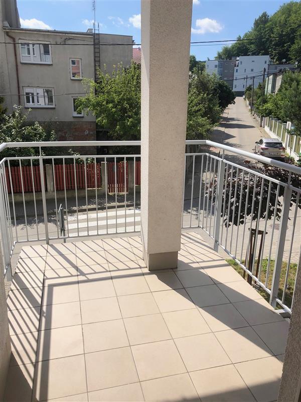 FO0 1 12482341 4 183